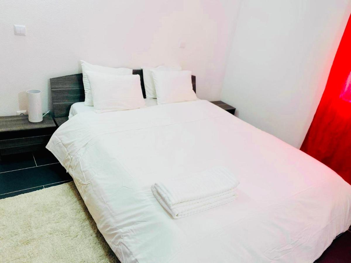 Albufeira Beach Side Apartment Ngoại thất bức ảnh